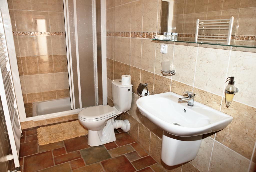 Hotel Pelikan Třeboň Δωμάτιο φωτογραφία