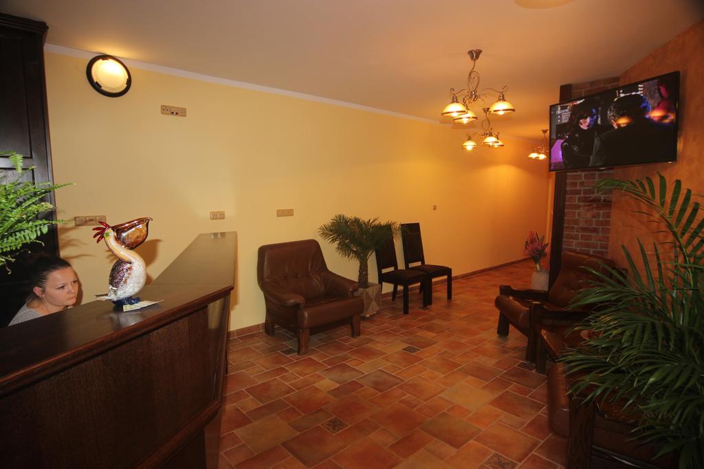 Hotel Pelikan Třeboň Εξωτερικό φωτογραφία
