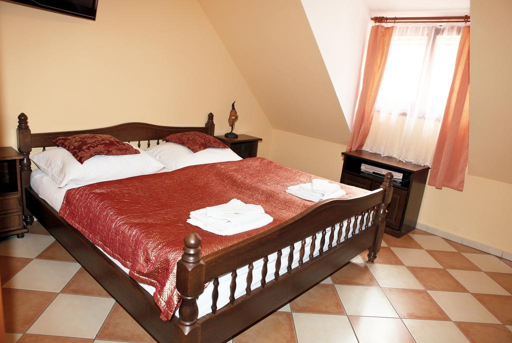 Hotel Pelikan Třeboň Δωμάτιο φωτογραφία