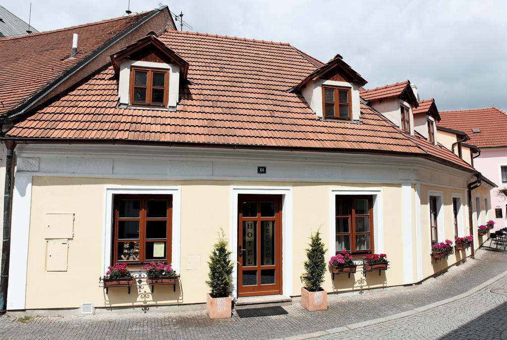 Hotel Pelikan Třeboň Εξωτερικό φωτογραφία